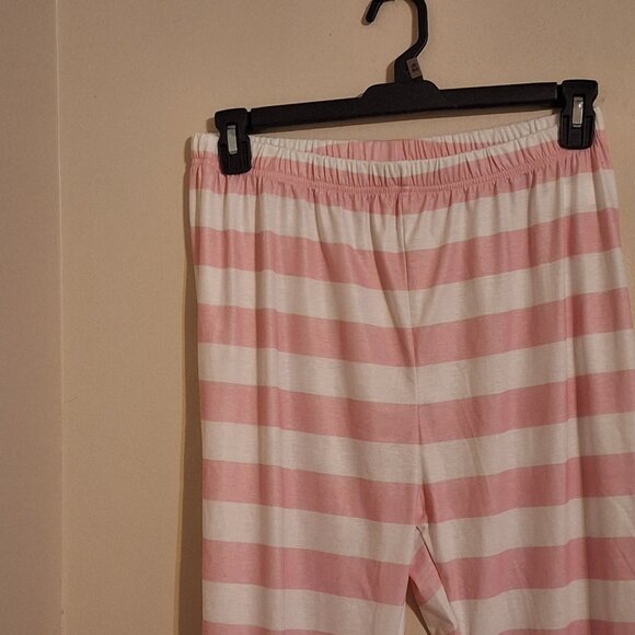 pink and white stripped pajama bottom - Picture 9 of 10